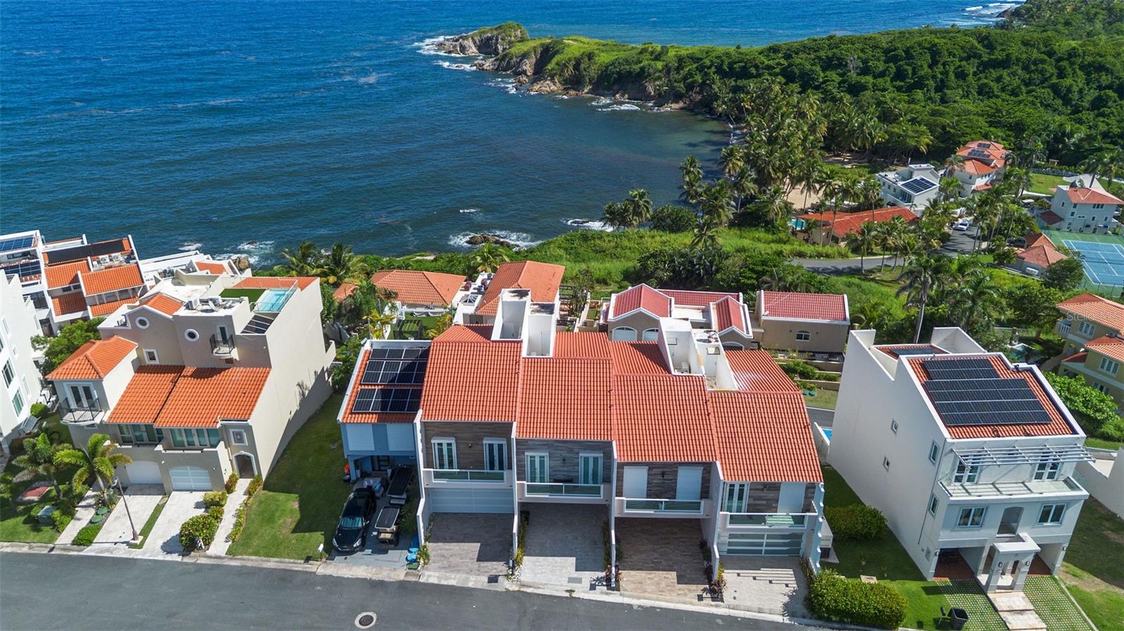 SHELL CASTLE CLUB - Residential