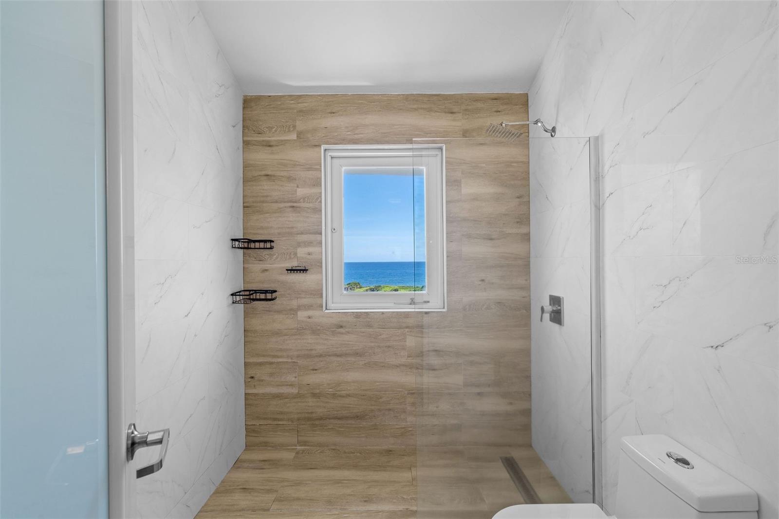 SHELL CASTLE CLUB - Residential