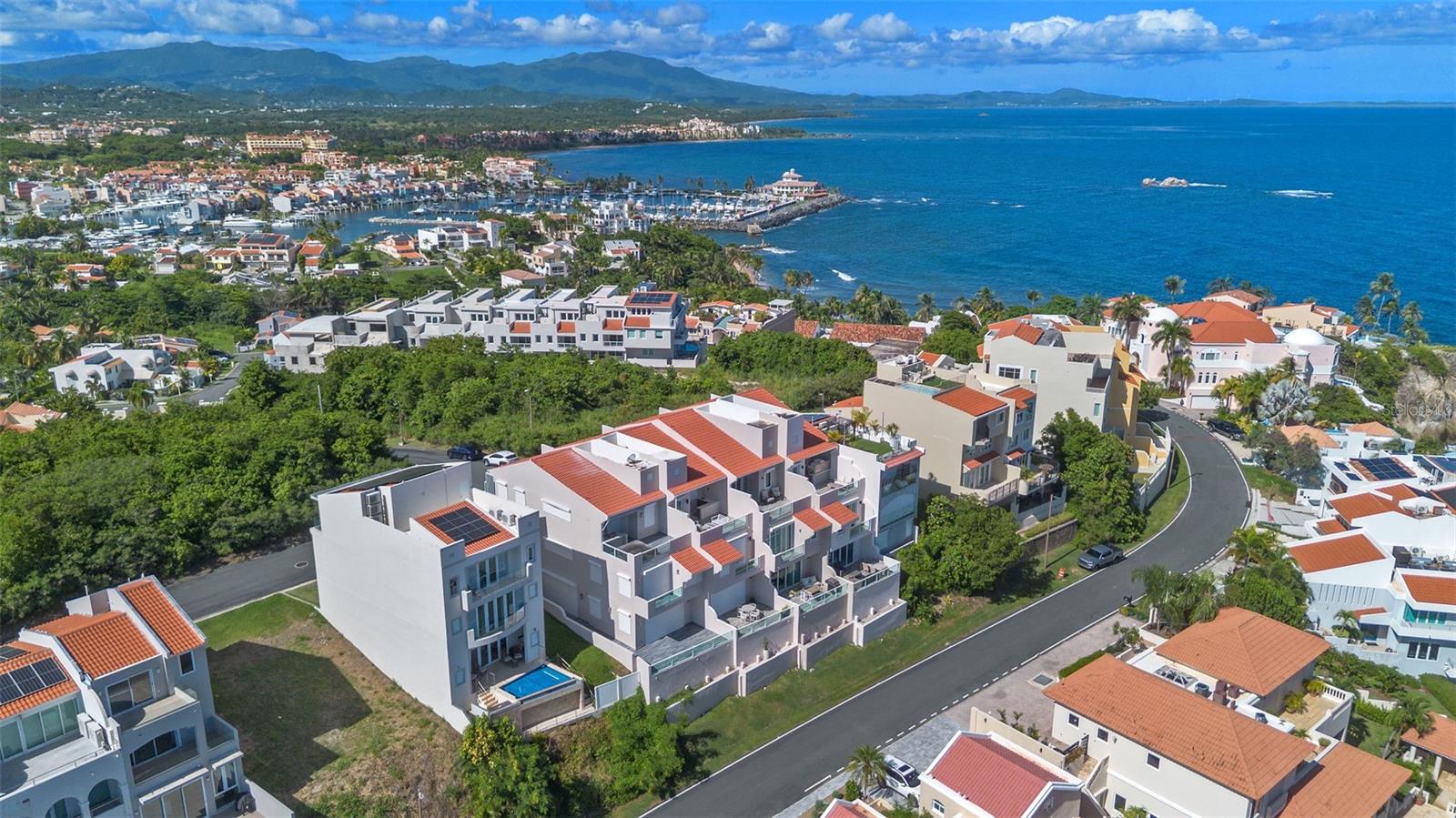 SHELL CASTLE CLUB - Residential