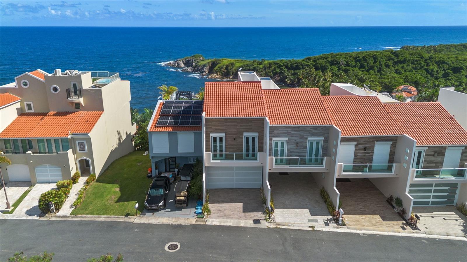 SHELL CASTLE CLUB - Residential