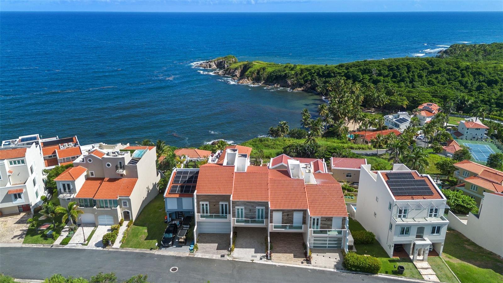 SHELL CASTLE CLUB - Residential