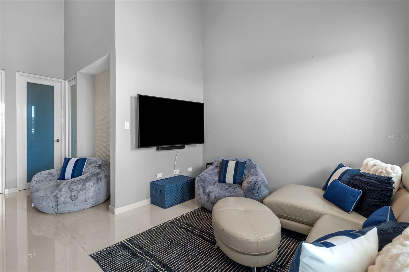 SHELL CASTLE CLUB - Residential