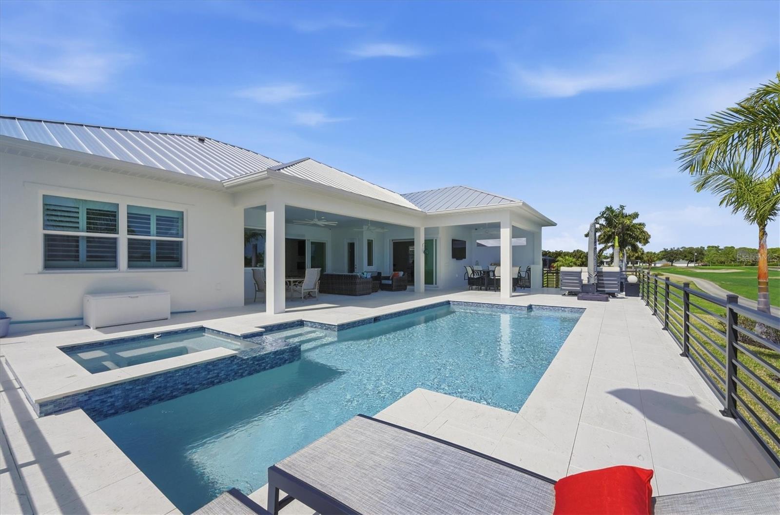 CAPE HAZE WINDWARD - Residential