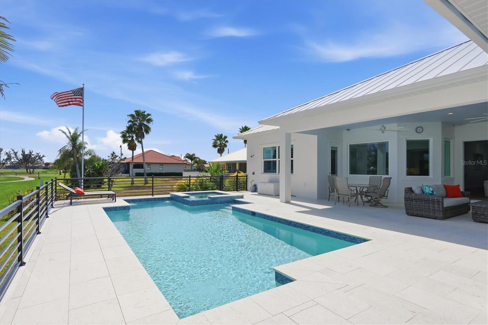 CAPE HAZE WINDWARD - Residential