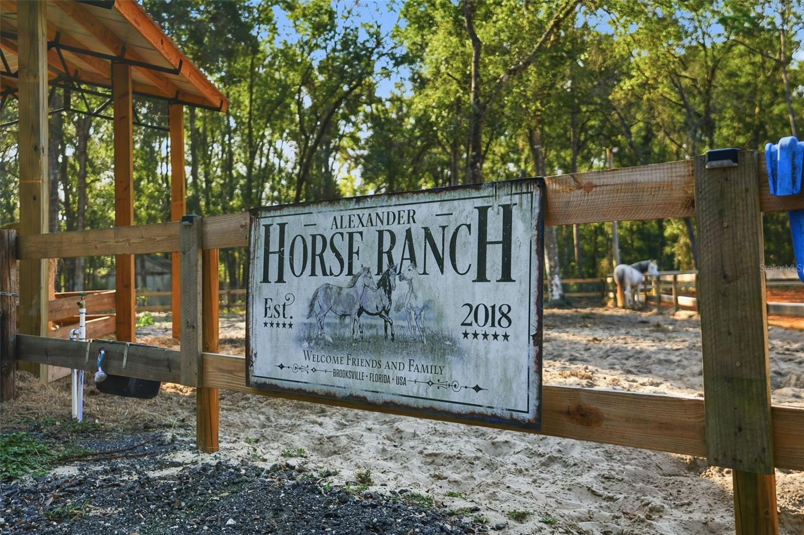 ACREAGE - Residential