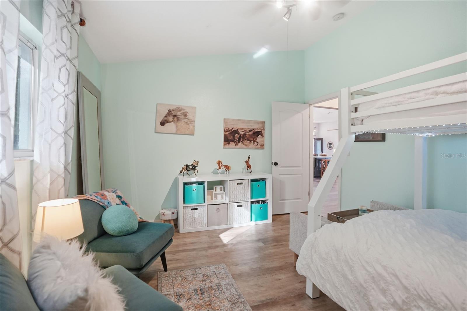 ACREAGE - Residential