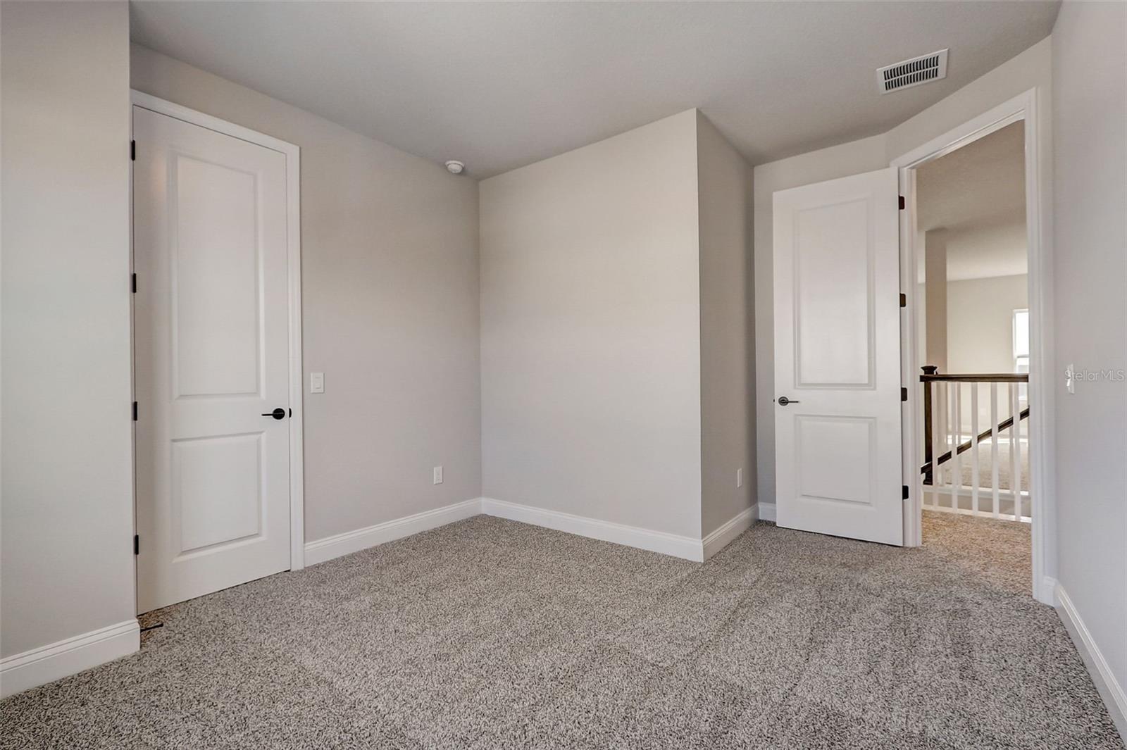 JOHN'S LAKE LANDING - Residential