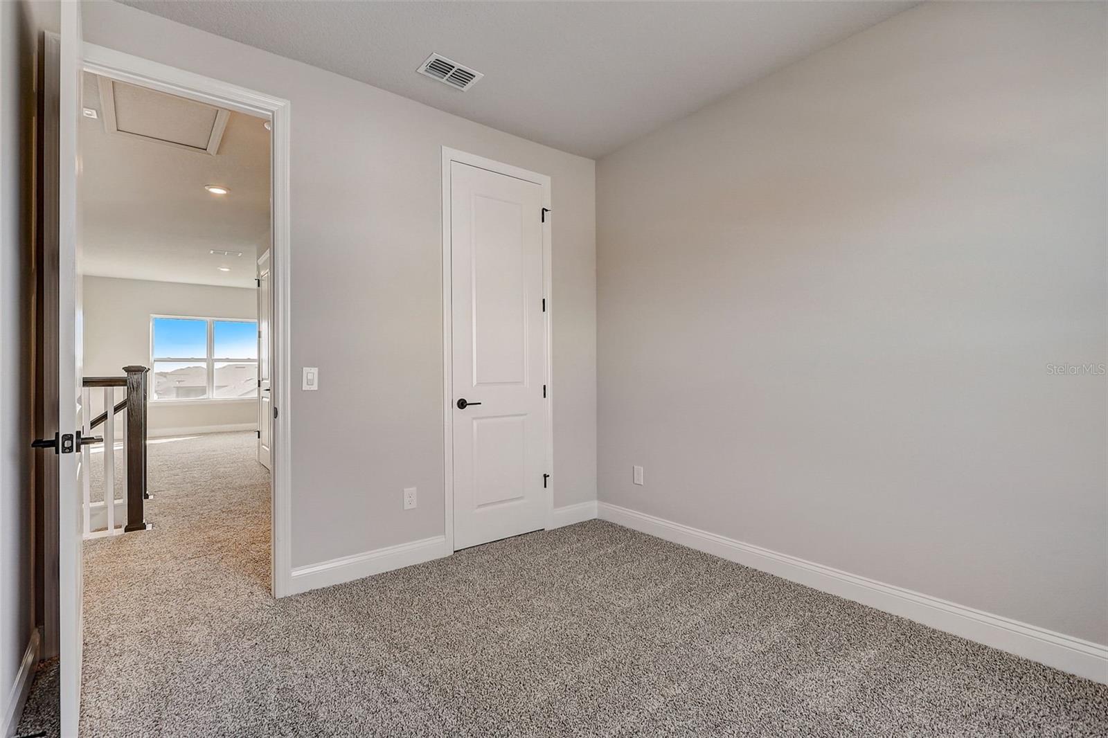 JOHN'S LAKE LANDING - Residential