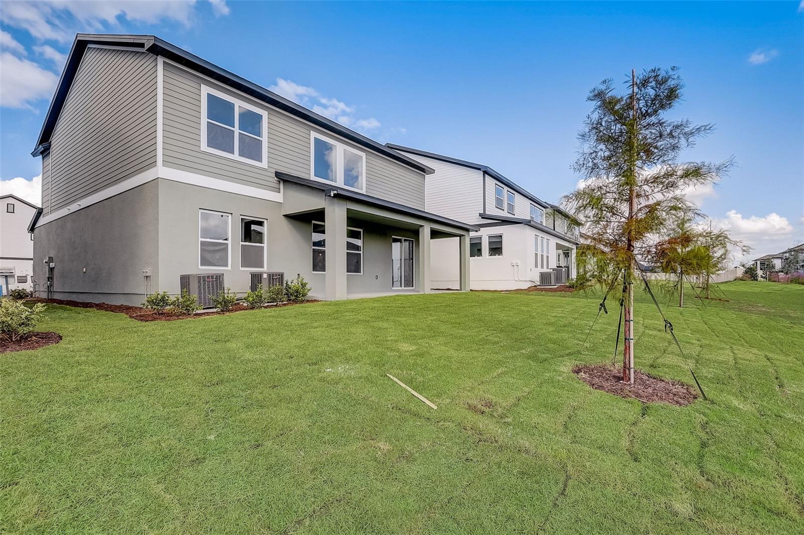 JOHN'S LAKE LANDING - Residential