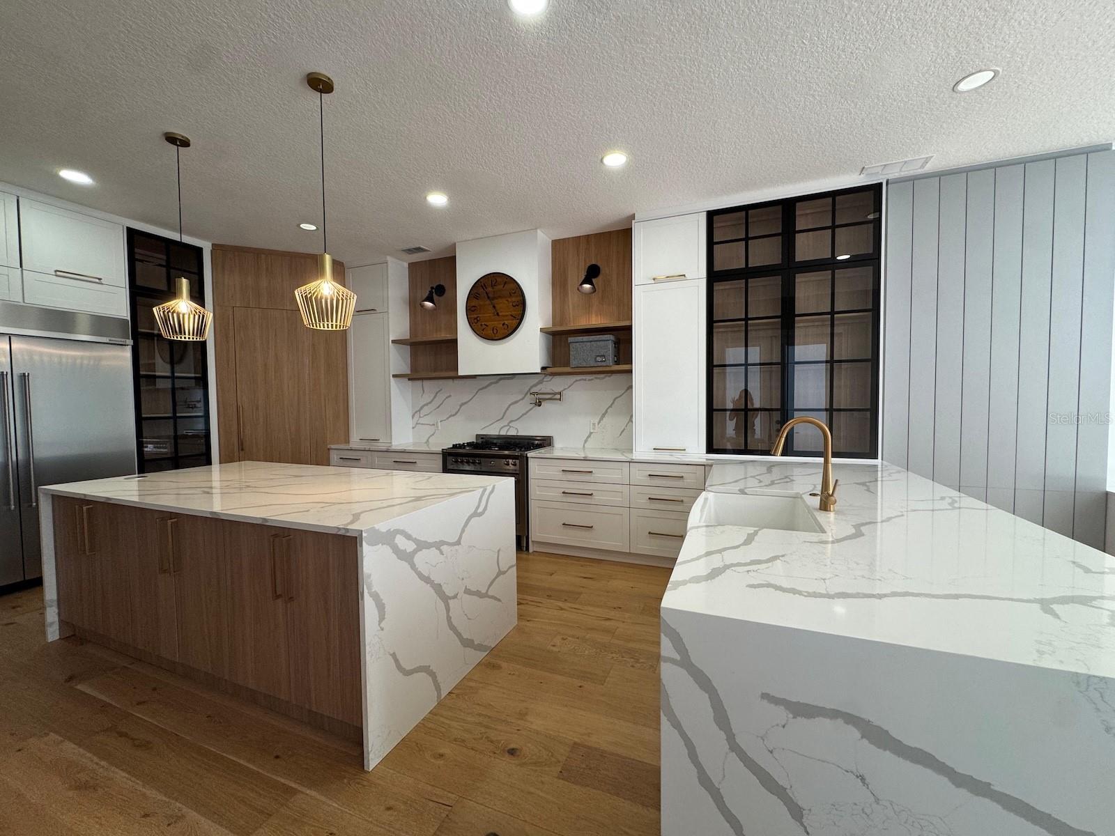 KEENES POINTE - Residential Lease