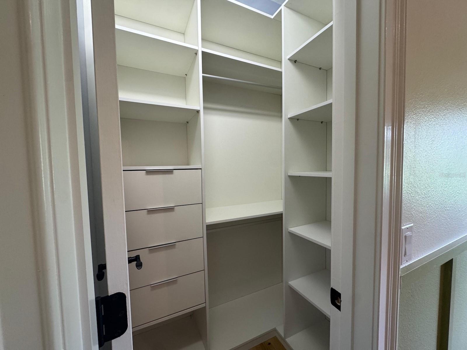 KEENES POINTE - Residential Lease