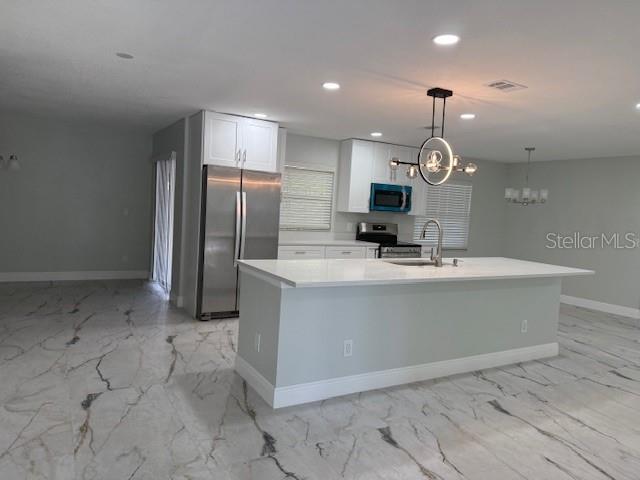 2747 ROSE MOSS LANE