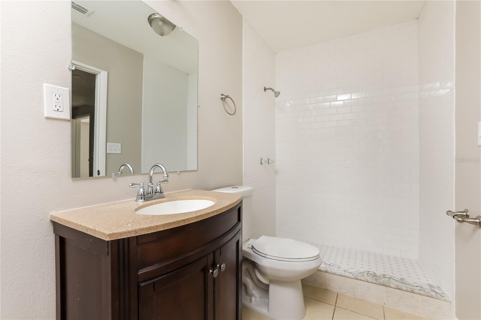 DELTONA LAKES UNIT 74 - Residential Lease