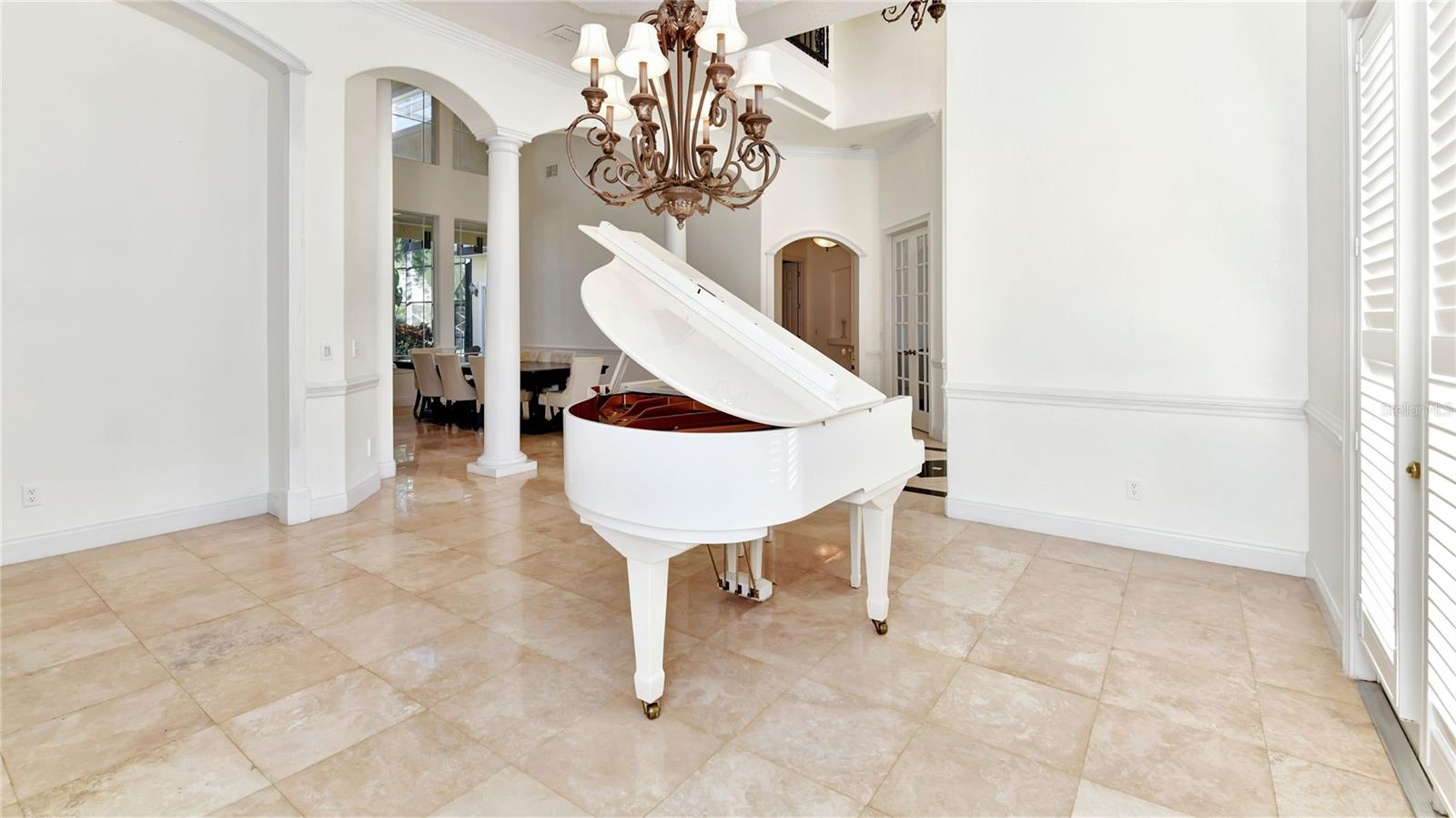 HARBOR ISLE - Residential