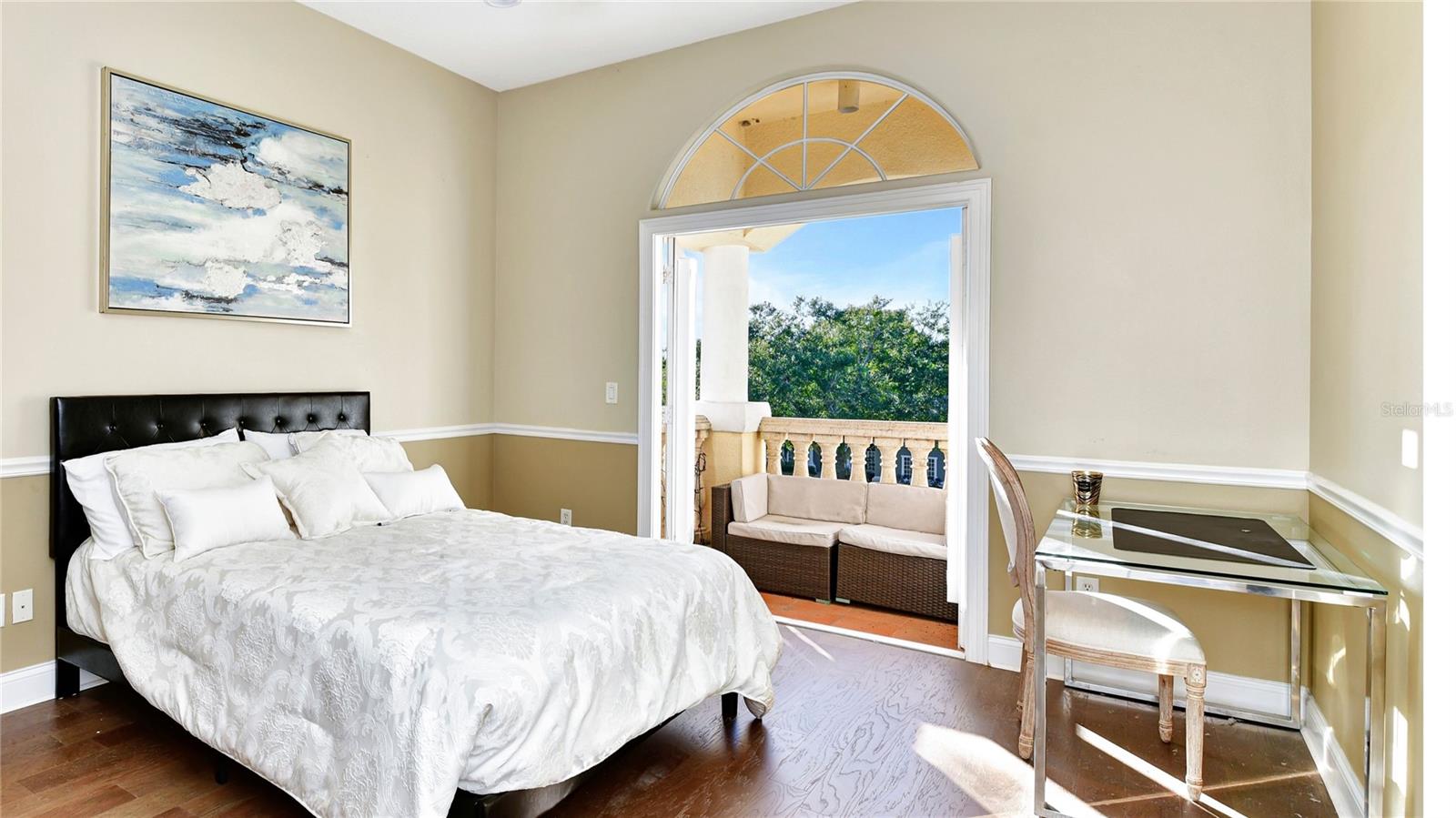 HARBOR ISLE - Residential
