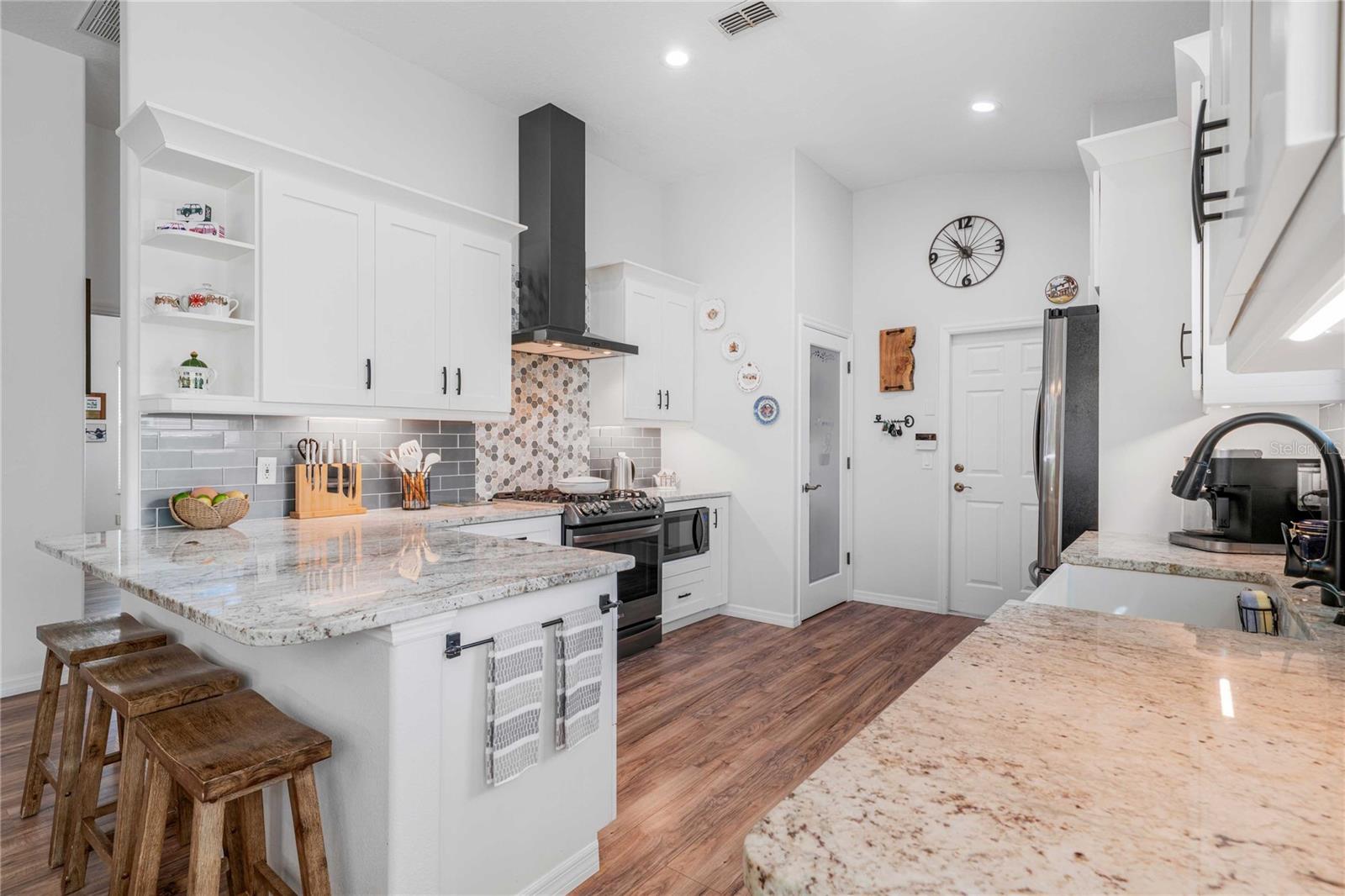 BRENTWOOD VILLAS IV A REPLAT PB 16 PG 143 LOT 38 - Residential