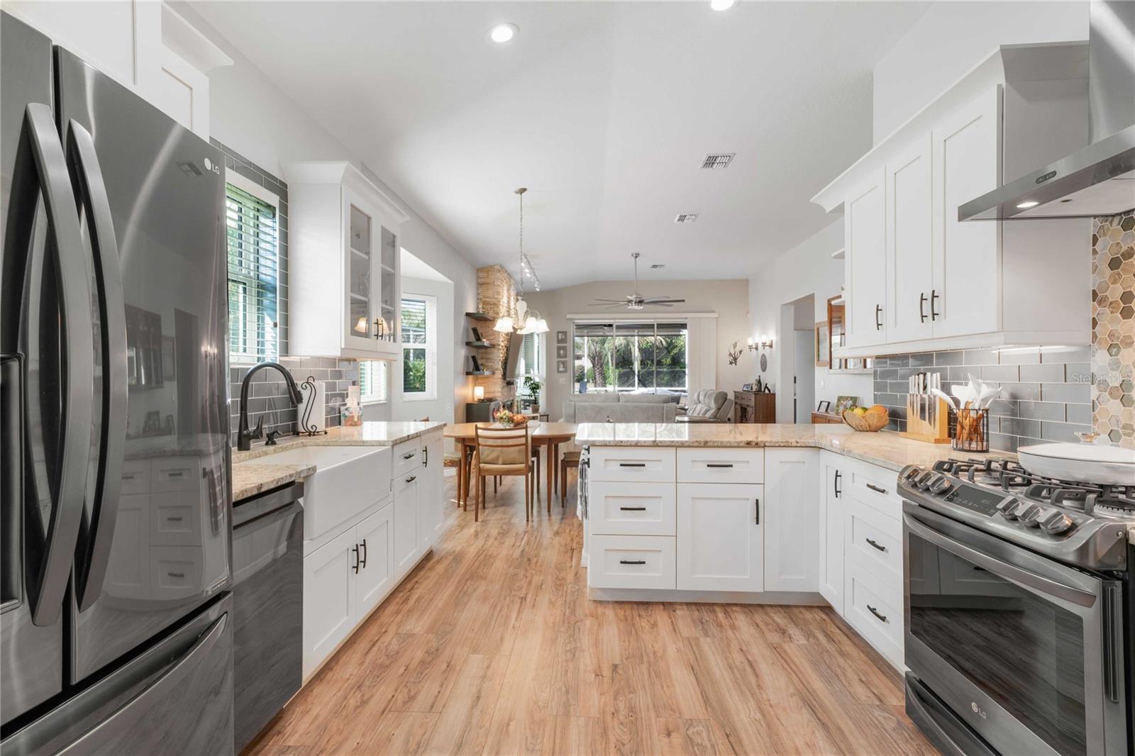 BRENTWOOD VILLAS IV A REPLAT PB 16 PG 143 LOT 38 - Residential