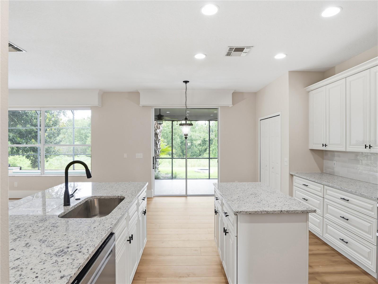 2242 WINTERMERE POINTE DRIVE