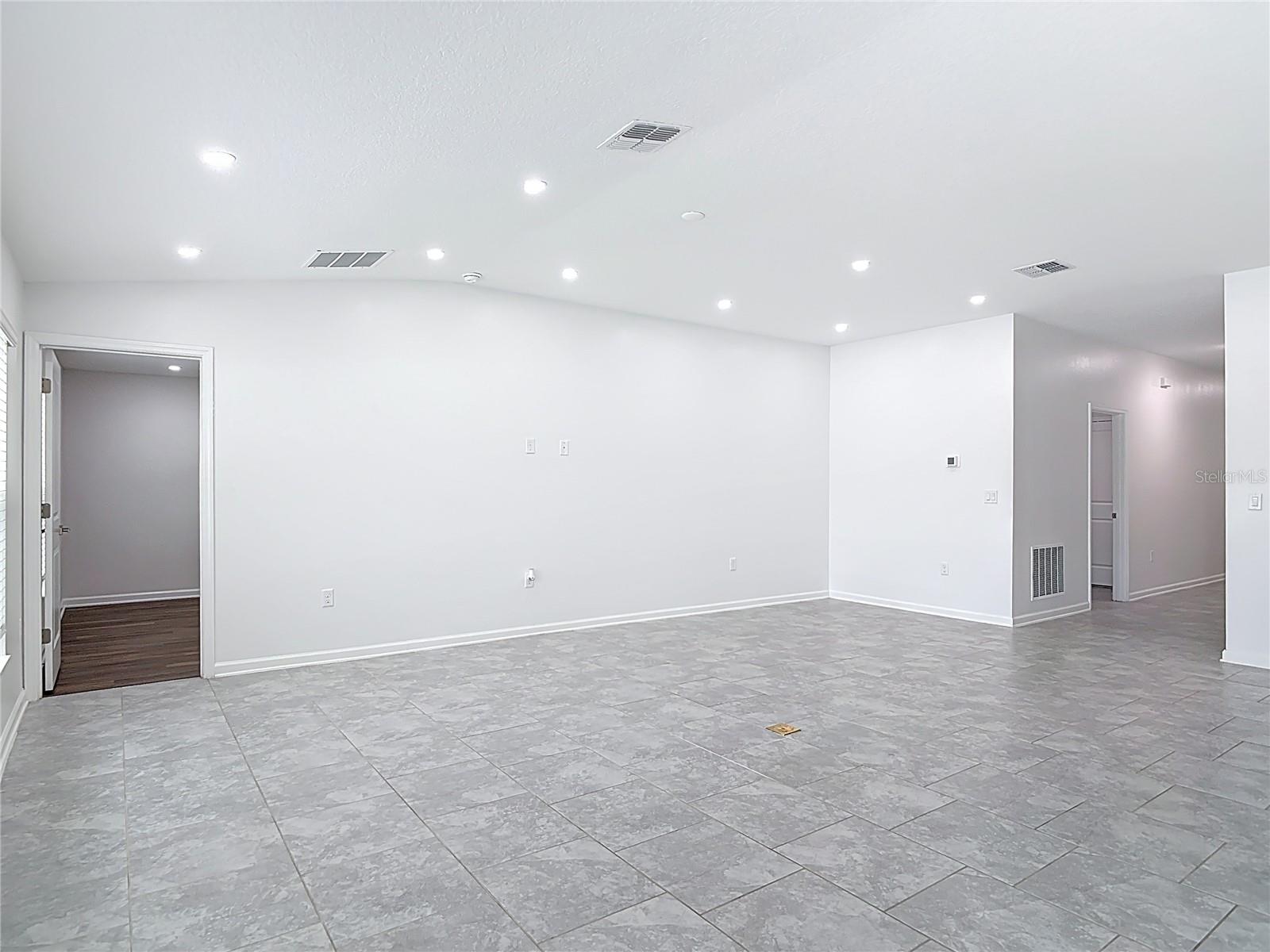 VINELAND RESERVE PH 3 - Residential