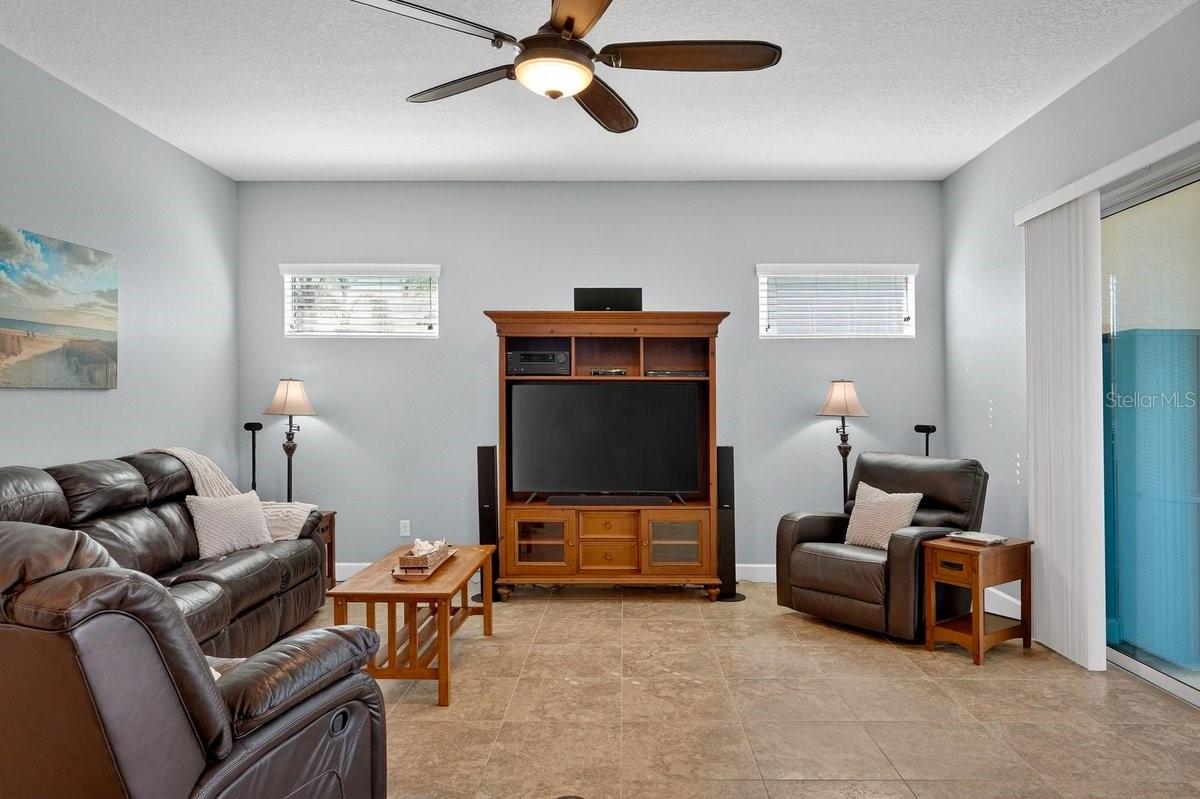 WATERS EDGE PH XII - Residential