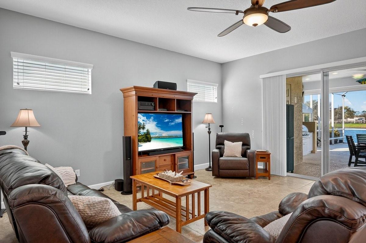 WATERS EDGE PH XII - Residential