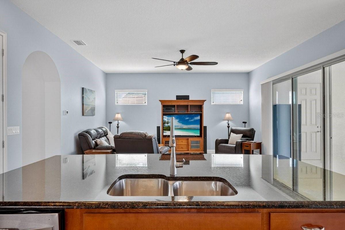 WATERS EDGE PH XII - Residential