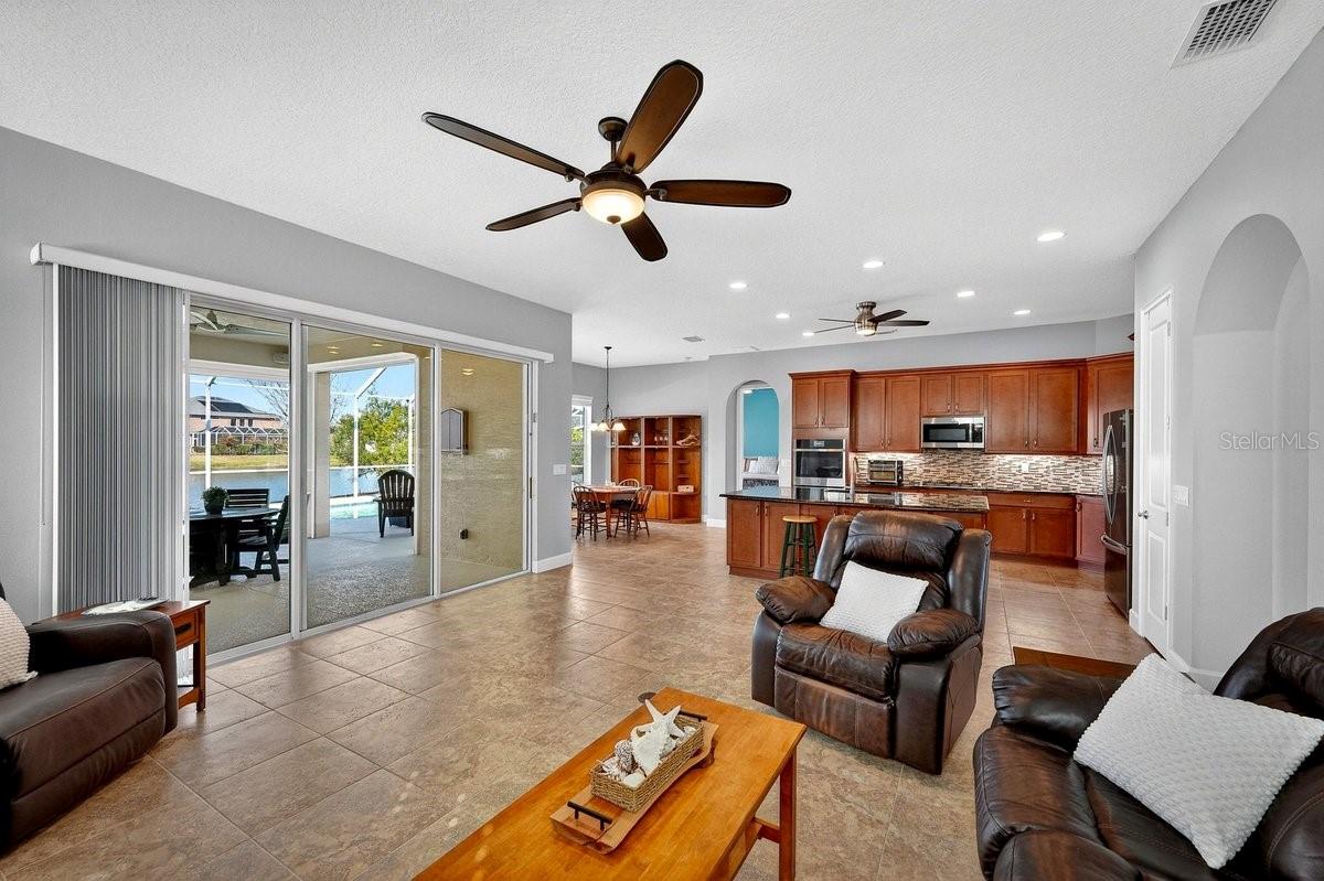 WATERS EDGE PH XII - Residential