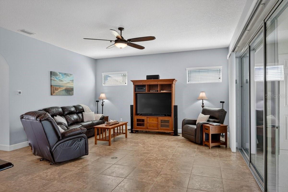 WATERS EDGE PH XII - Residential