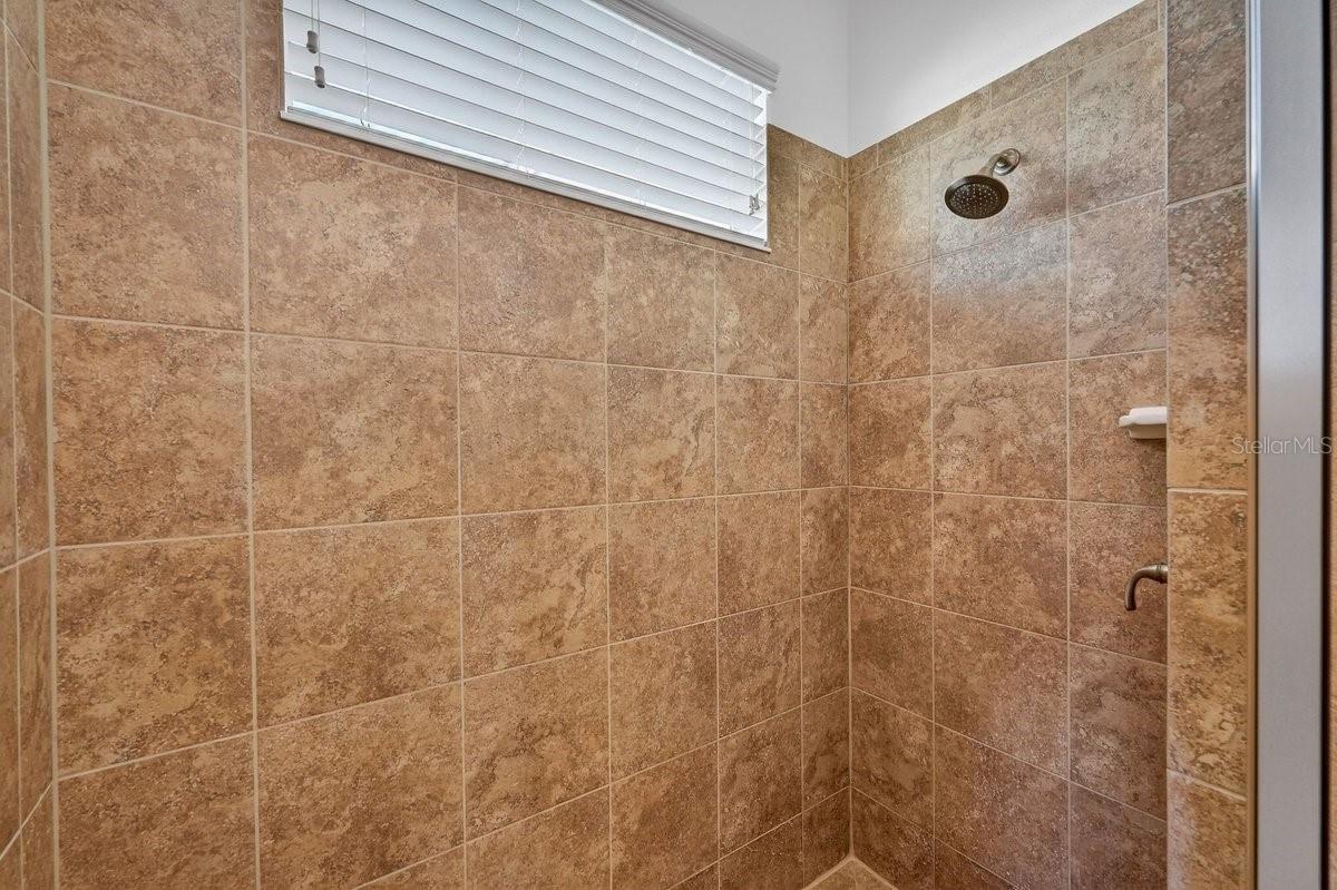 WATERS EDGE PH XII - Residential