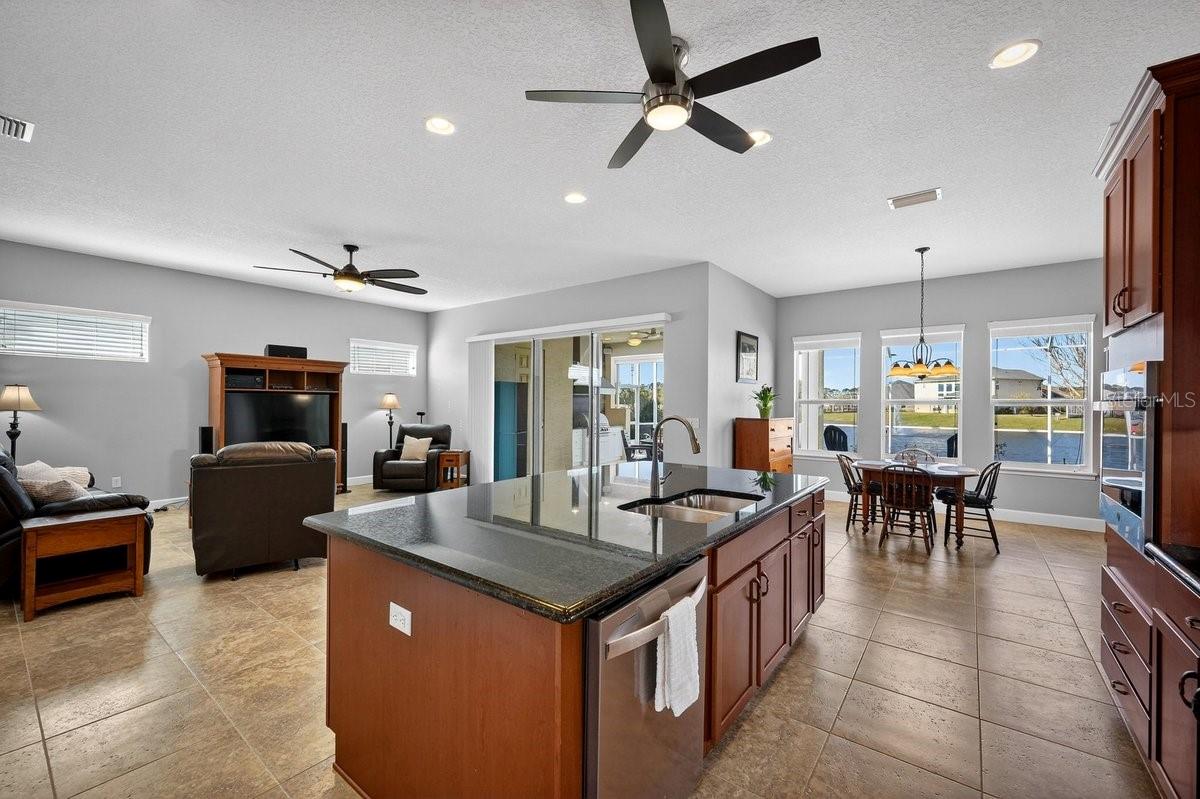 WATERS EDGE PH XII - Residential