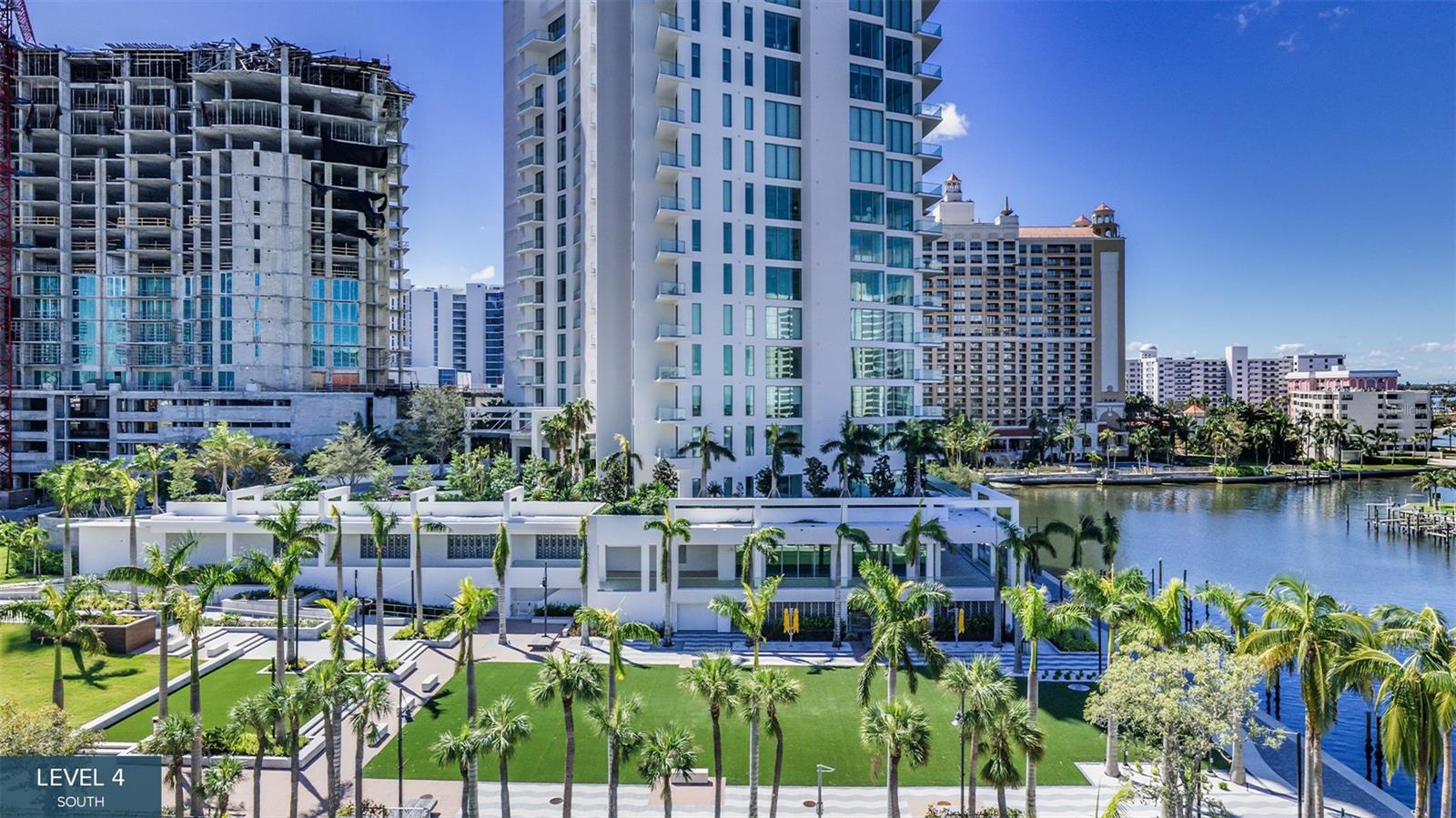 555 QUAY COMMON 401
