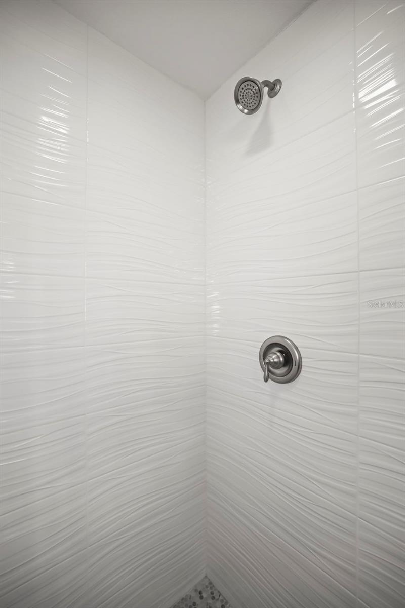 LAKESIDE TERRACE 1ST ADD - Residential