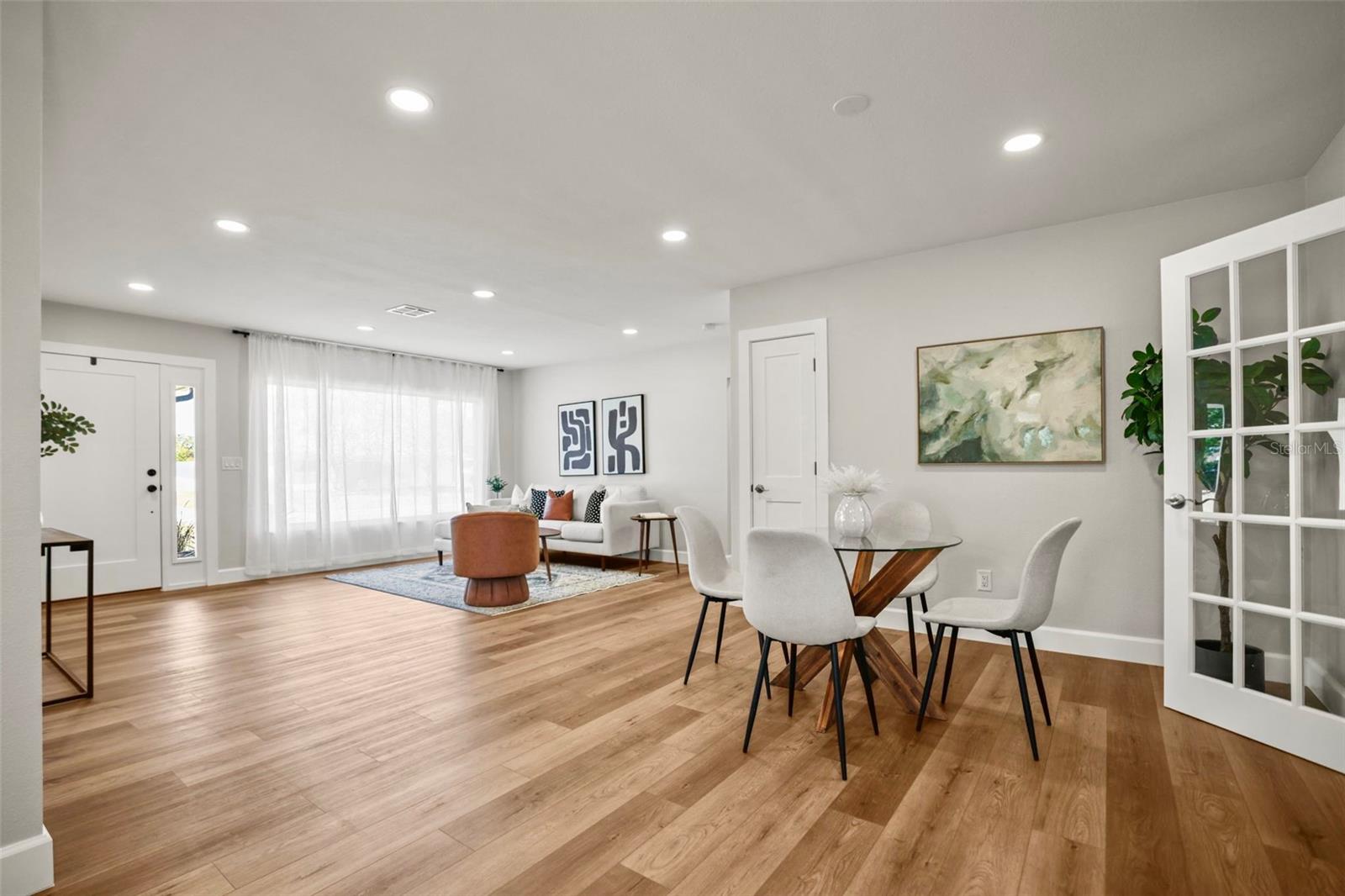 LAKESIDE TERRACE 1ST ADD - Residential