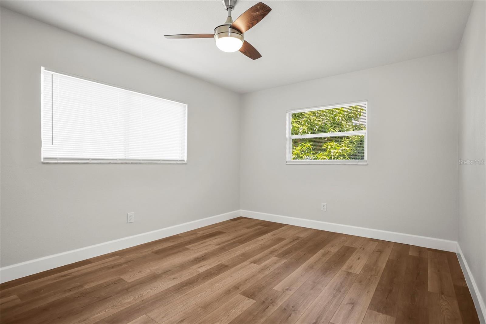 LAKESIDE TERRACE 1ST ADD - Residential