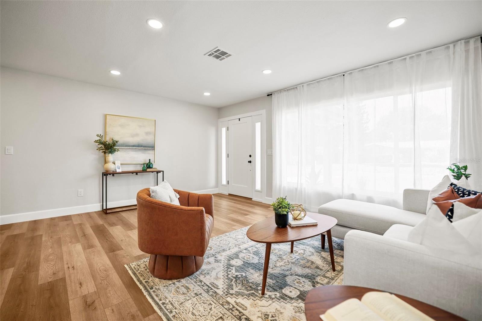 LAKESIDE TERRACE 1ST ADD - Residential