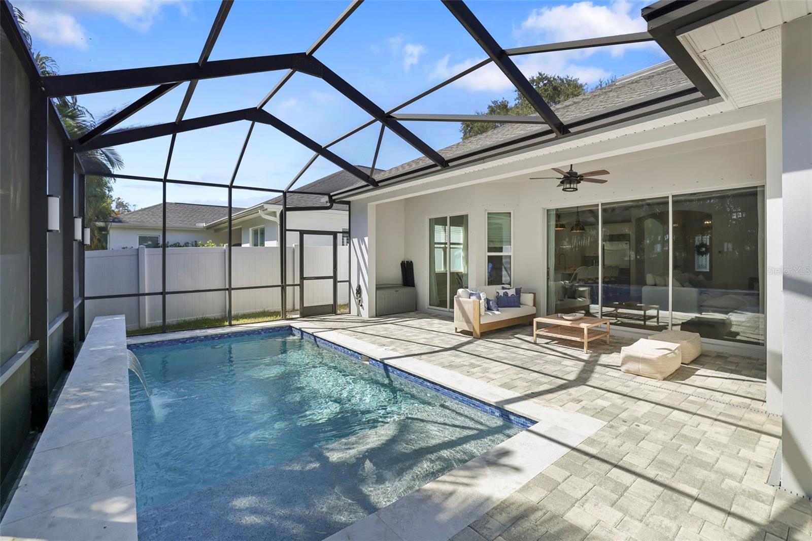 DUNEDIN COVE - Residential