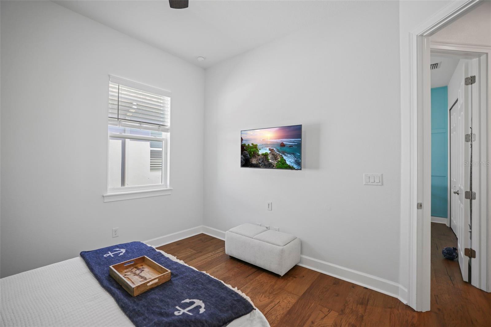 DUNEDIN COVE - Residential
