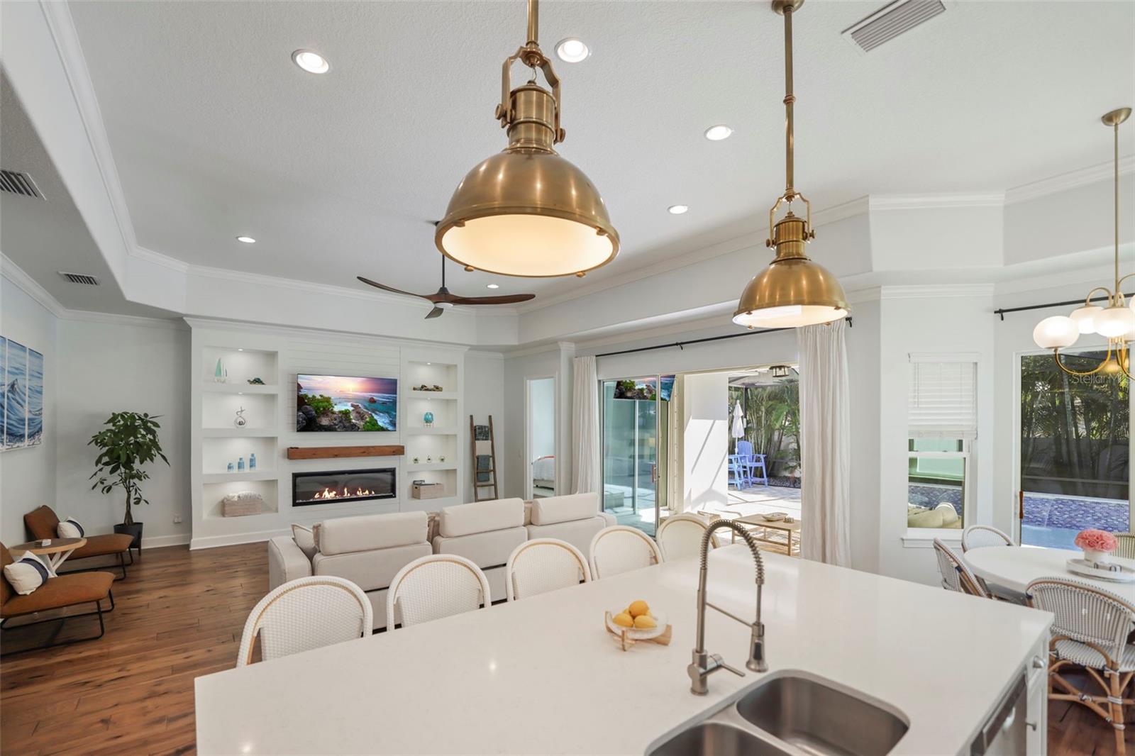 DUNEDIN COVE - Residential