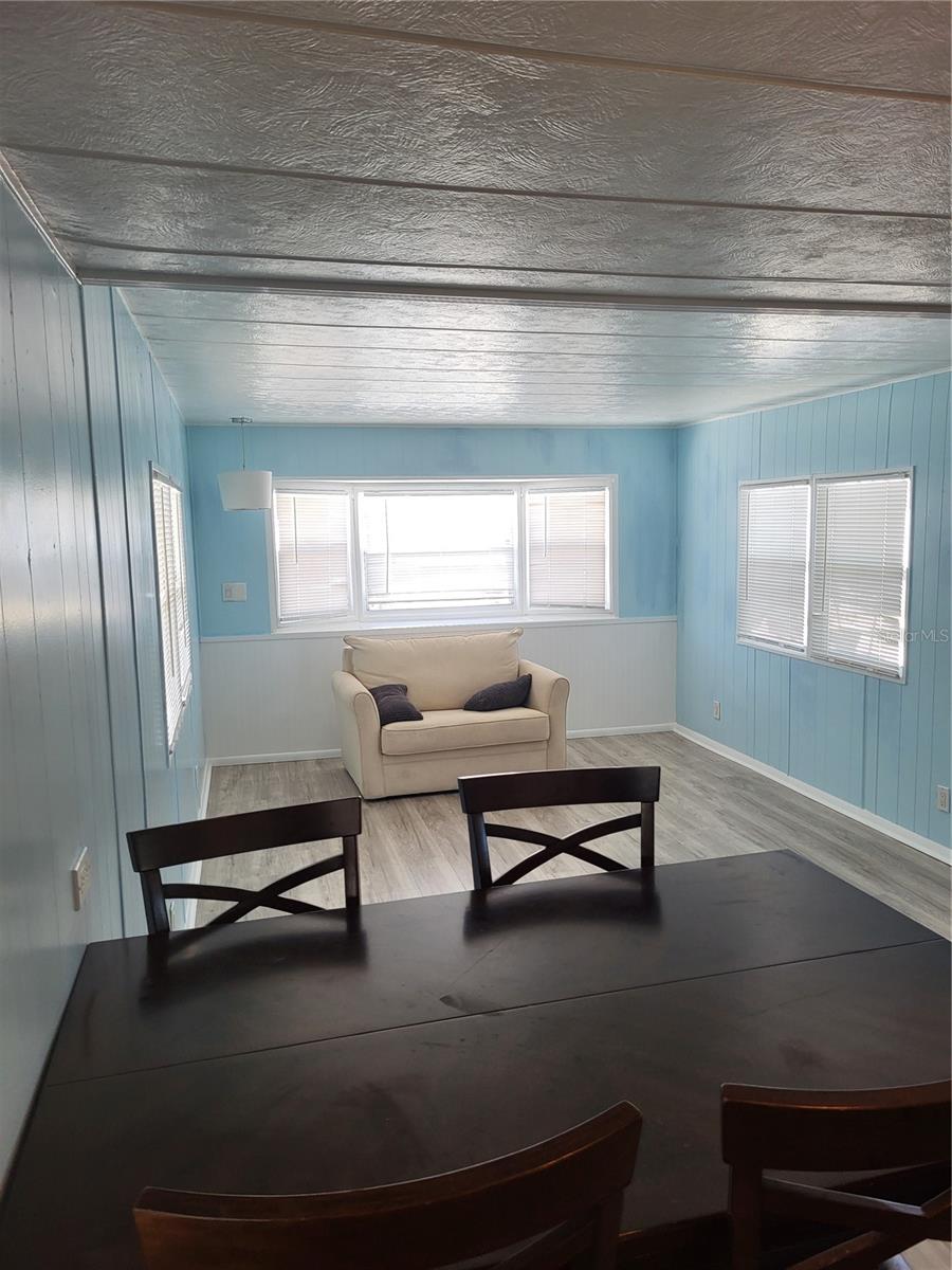 6580 SEMINOLE BOULEVARD 618