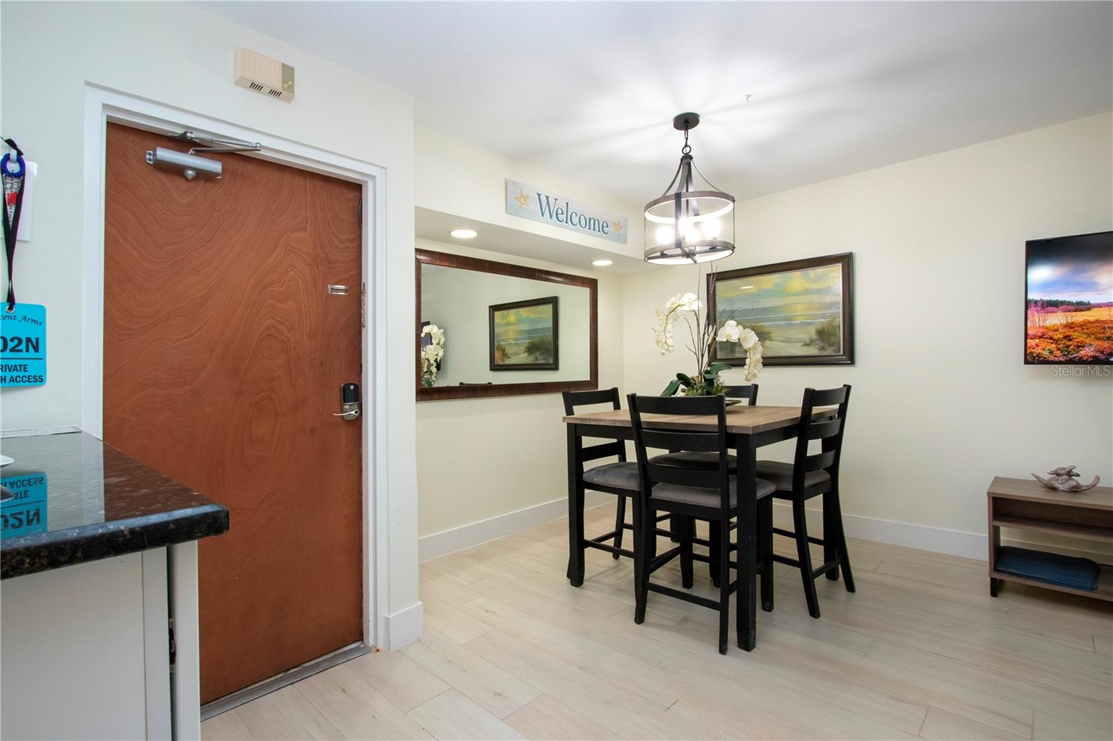 CRESCENT ARMS - Residential