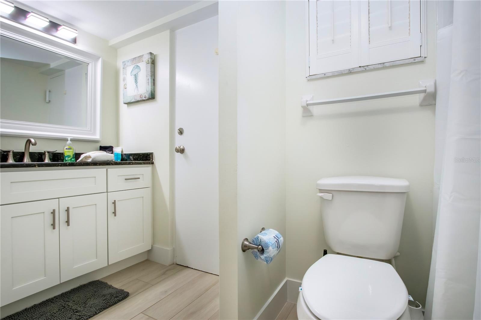 CRESCENT ARMS - Residential