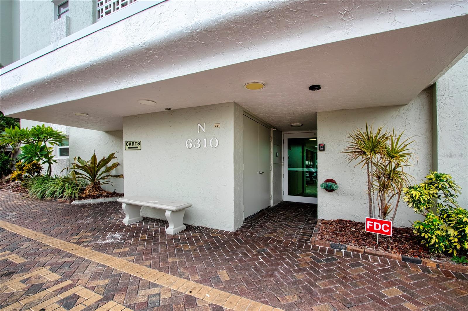 CRESCENT ARMS - Residential