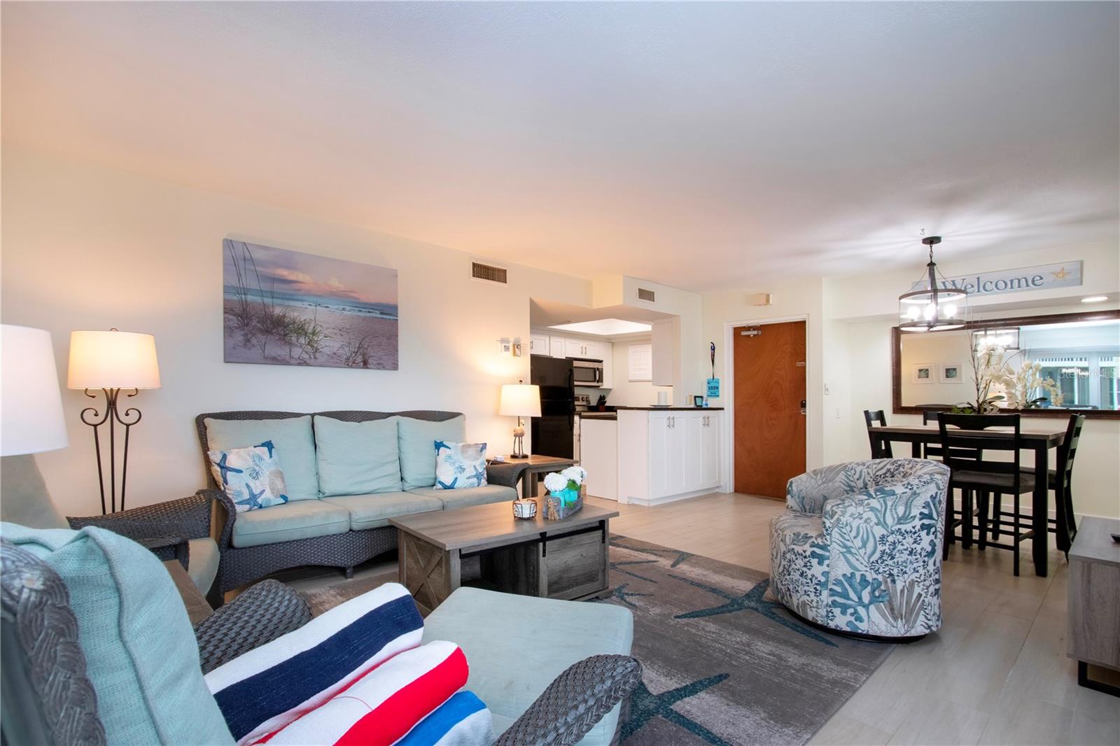 CRESCENT ARMS - Residential