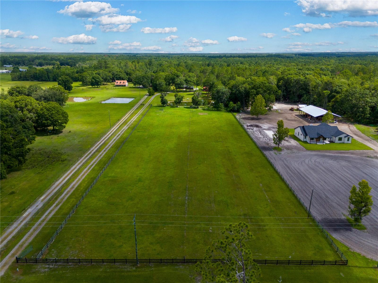 2527 NW COUNTY ROAD 225