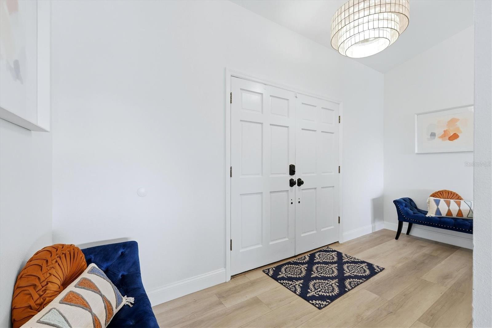 Search Properties for Sale 2 1649 MANOR ROAD