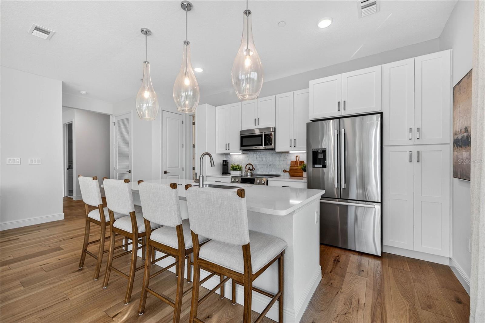 CASTILLE URBANA CONDO - Residential