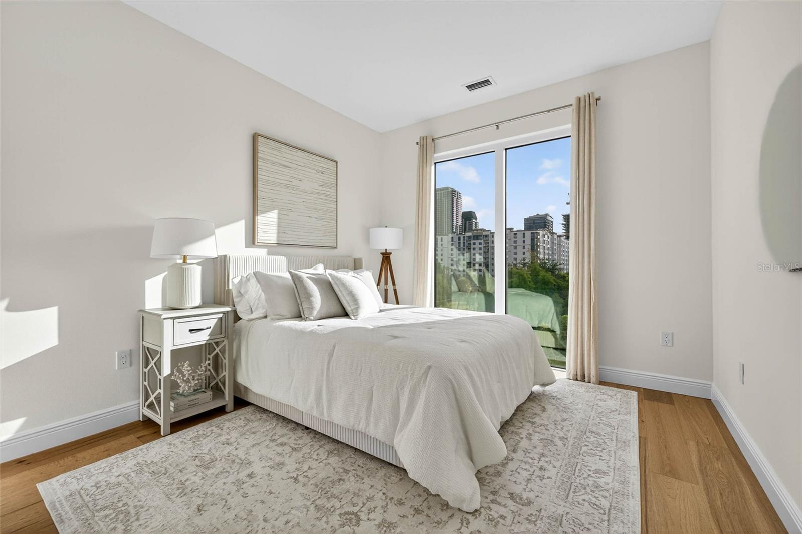 CASTILLE URBANA CONDO - Residential