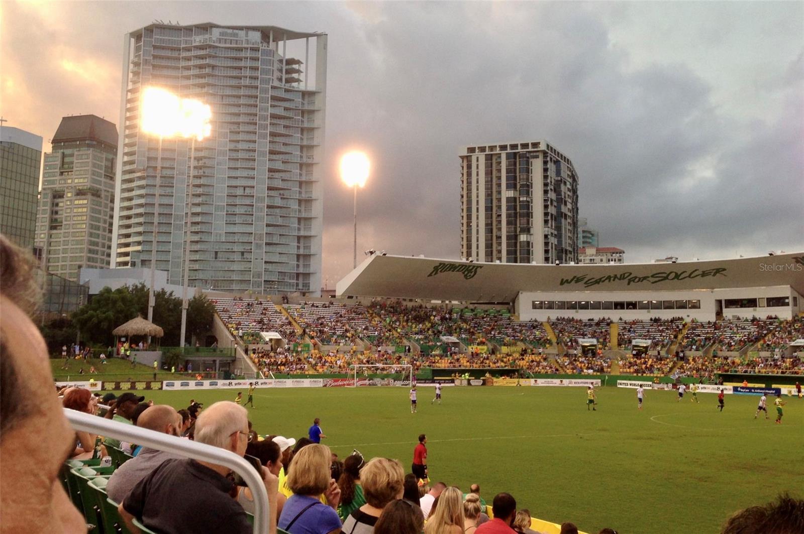 CASTILLE URBANA CONDO - Residential