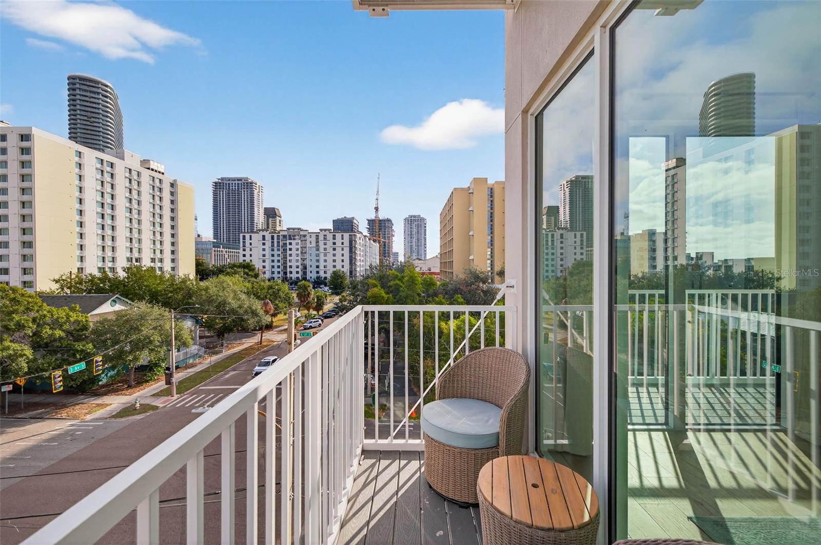 CASTILLE URBANA CONDO - Residential