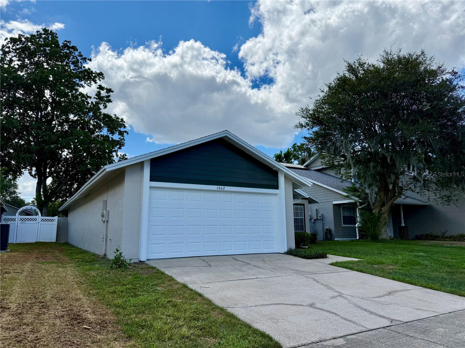 1662 TREMONT LANE